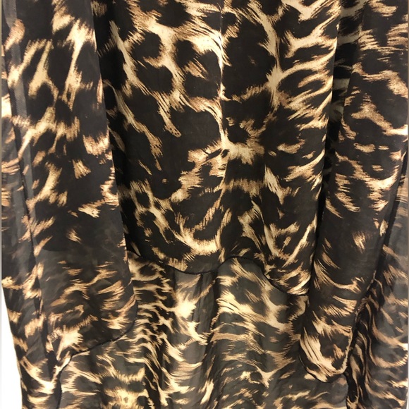 INDULGE LEOPARD PRINT SLEEVES DRESS IN SIZE MEDIUM - Picture 6 of 6